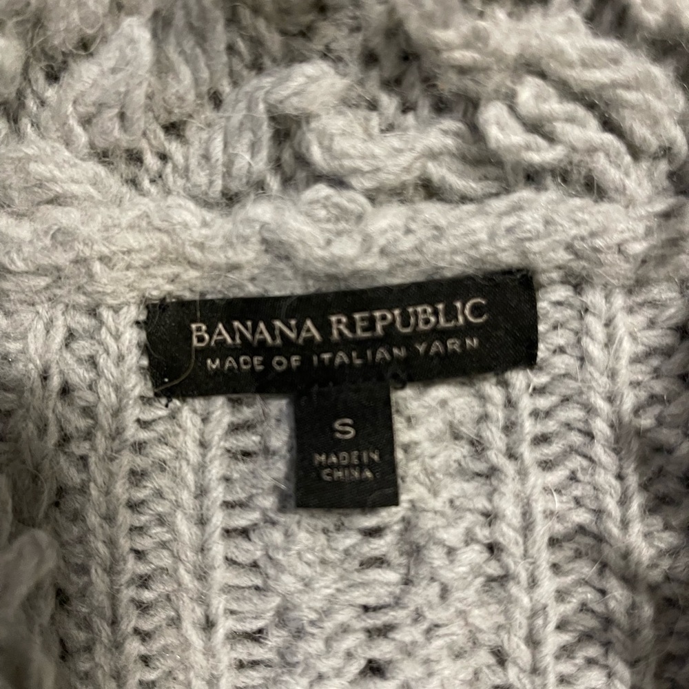 Sweater - Picture 4 of 6